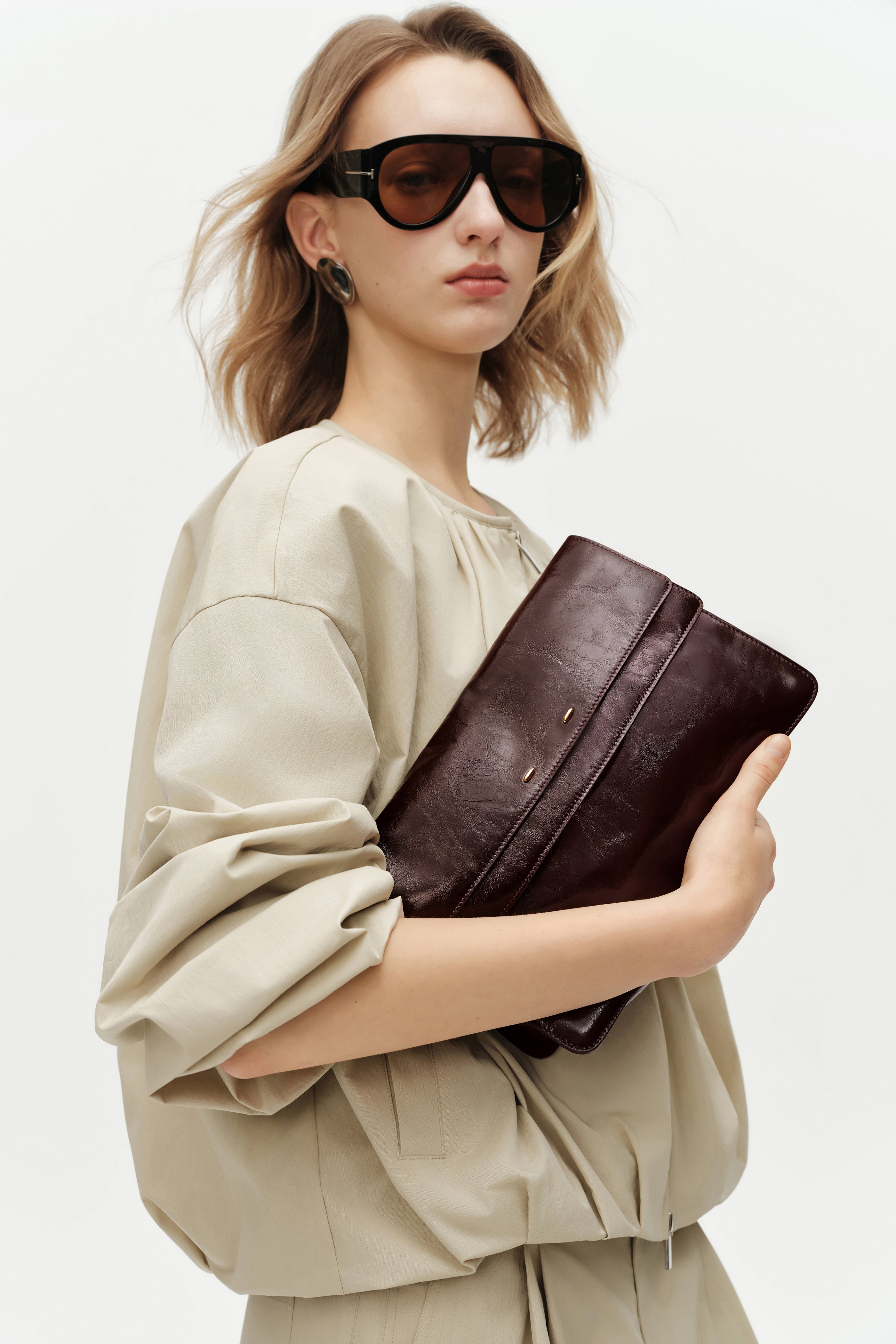 Soft Rialto Double Flap Bag in Oil-Waxed Cowhide Leather
