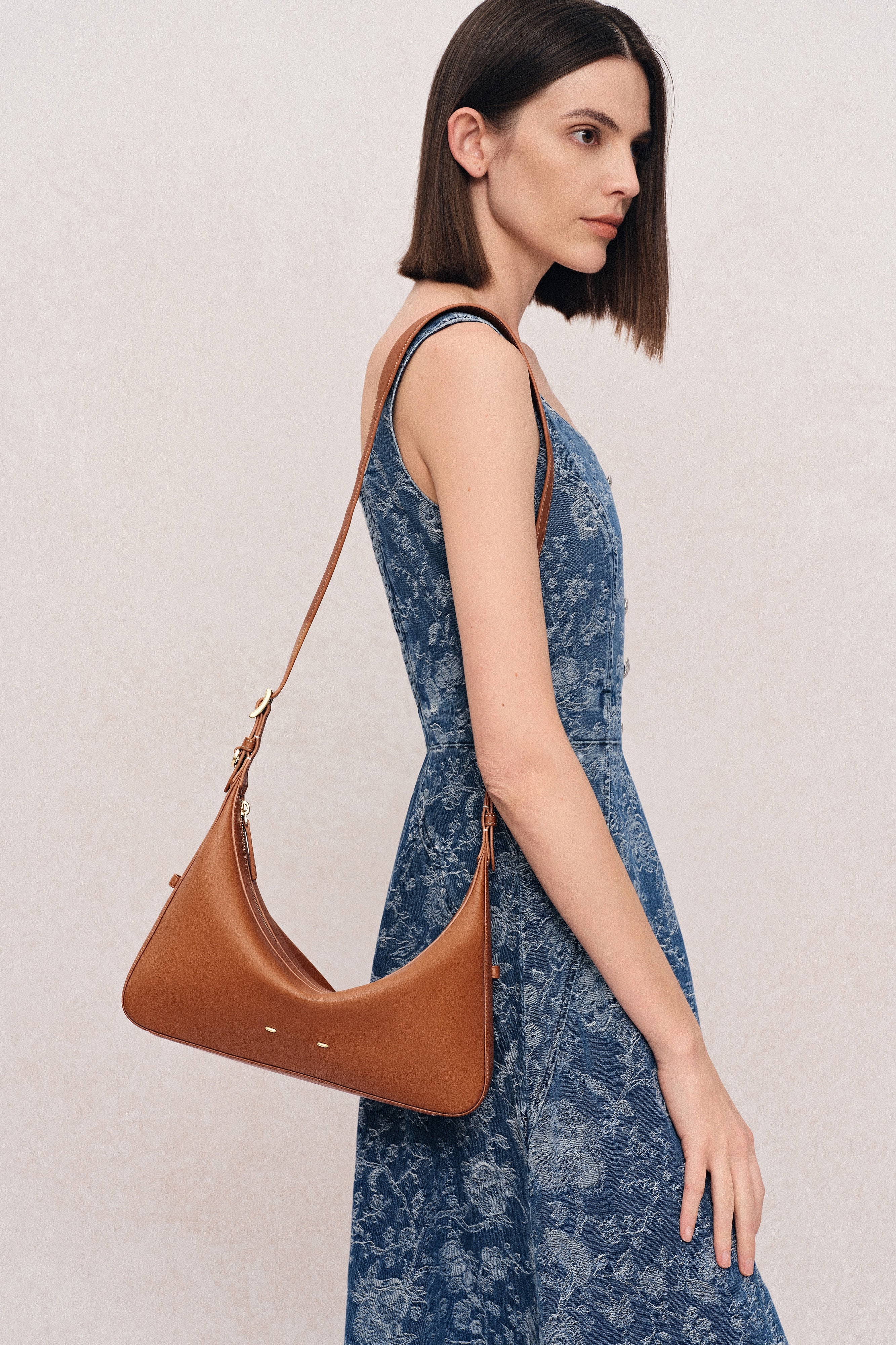 Navigli Shoulder Hobo Bag in Nappa Calfskin