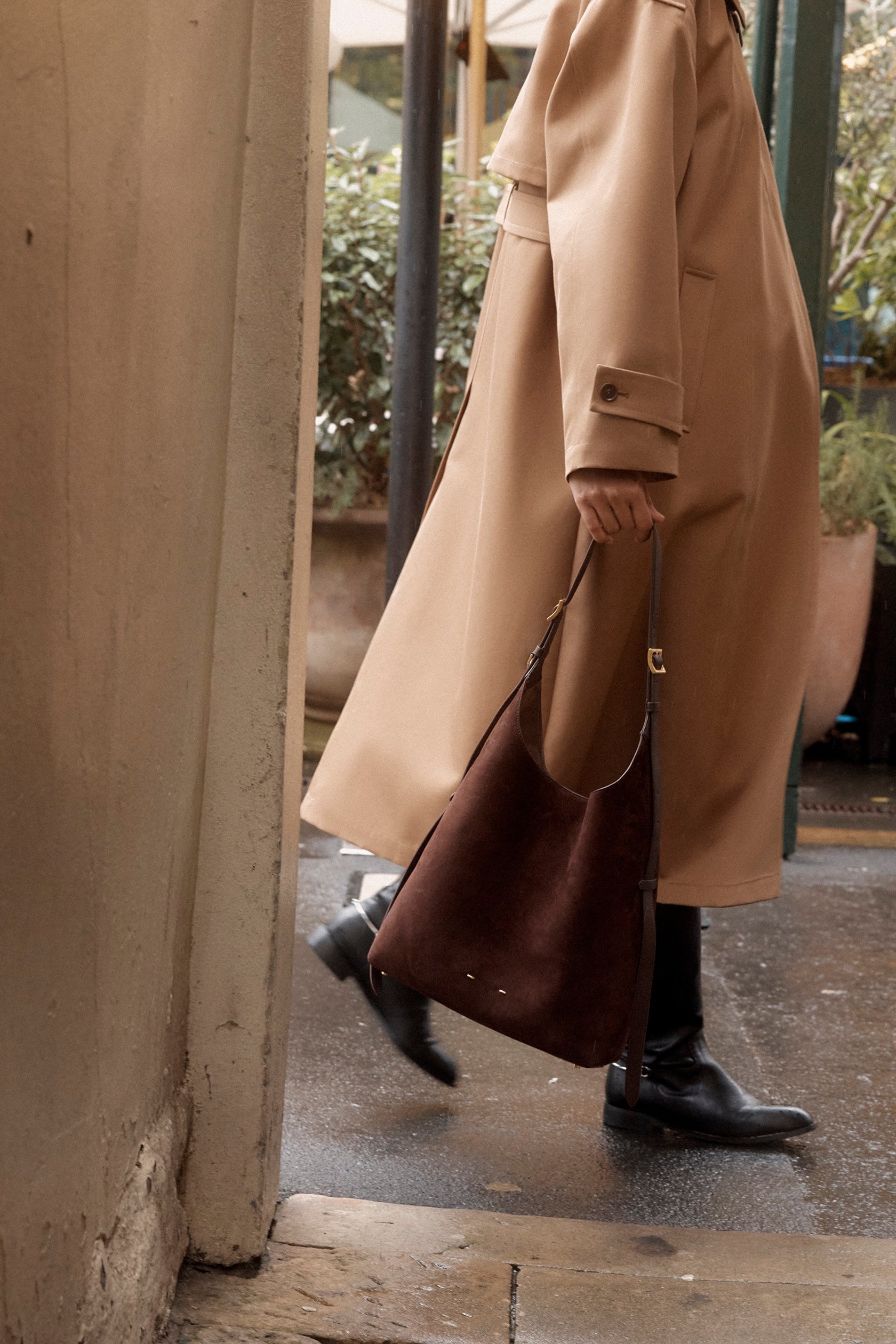 Duomo Medium Hobo Bag in Top-Grain Nubuck Leather